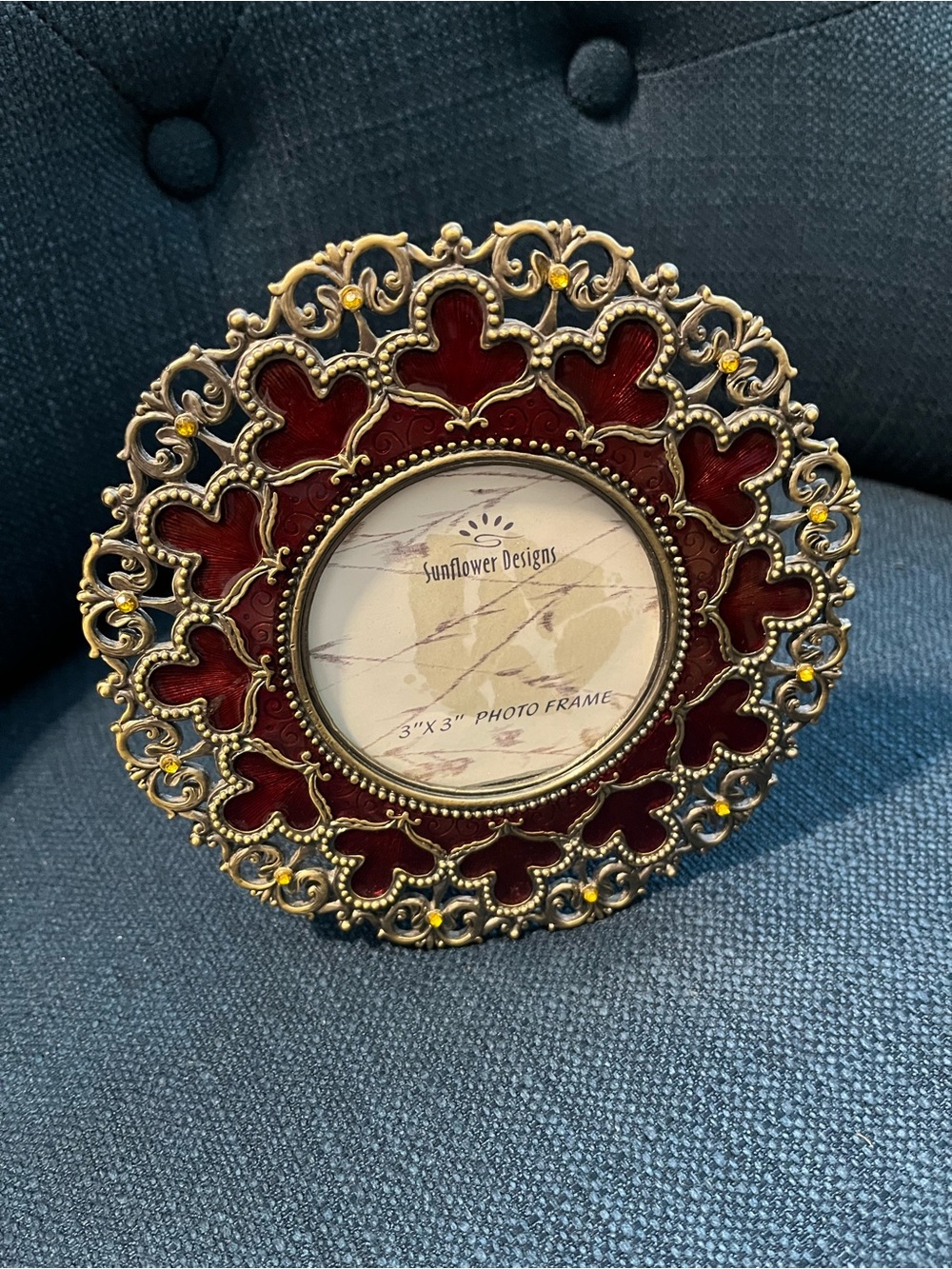 Round Decorative Red and Gold Photo Frame